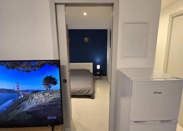 Apartman L'alphonse L Near The Port L Shellter